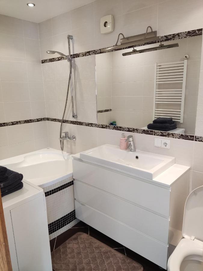 Nikoletos Apartamentai Panevezys Bagian luar foto