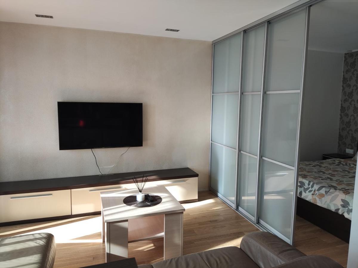 Nikoletos Apartamentai Panevezys Bagian luar foto